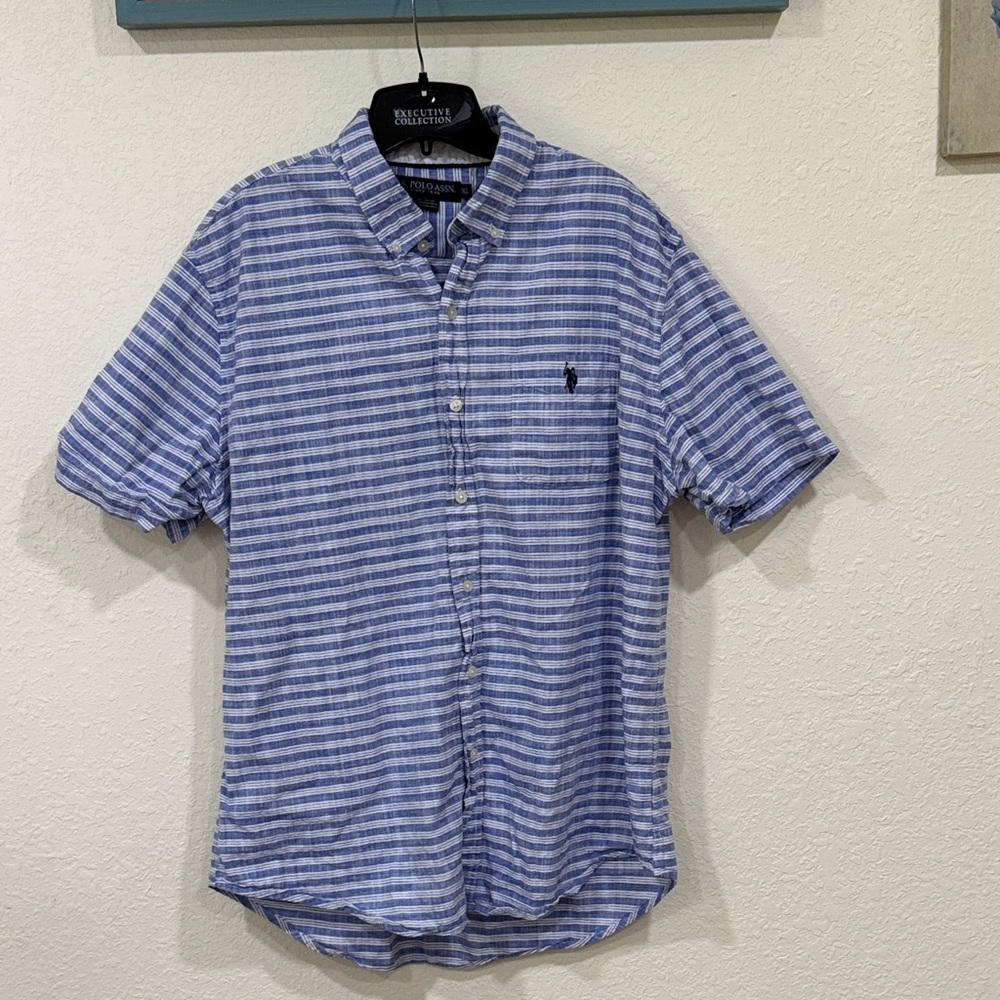 Polo by Ralph Lauren Men's Striped Blue Shirt